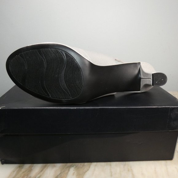 Naturalizer Womens Vanity Open Toe Slip On Slingback Heels 8 - Picture 13 of 14